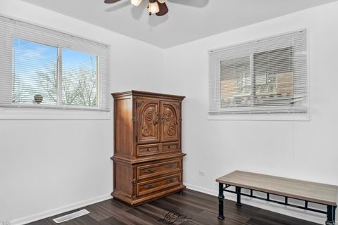 Tiny photo for 12704 S Muskegon Avenue, Chicago, IL 60633 (MLS # 12558011)