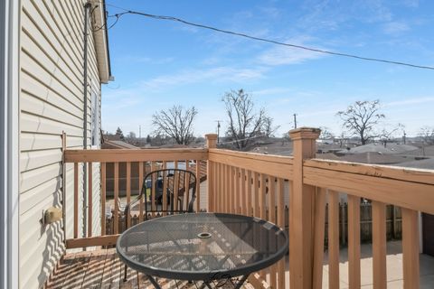 Tiny photo for 12704 S Muskegon Avenue, Chicago, IL 60633 (MLS # 12558011)