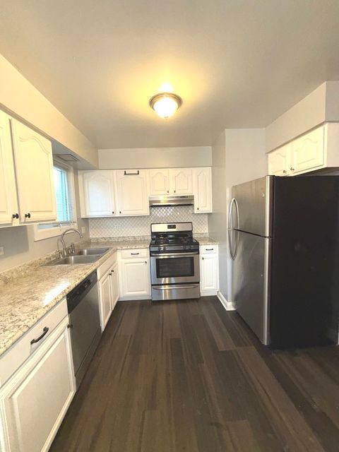 Tiny photo for 12704 S Muskegon Avenue, Chicago, IL 60633 (MLS # 12558011)