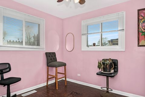 Tiny photo for 12704 S Muskegon Avenue, Chicago, IL 60633 (MLS # 12558011)