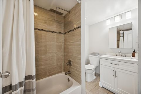Tiny photo for 3409 S INDIANA Avenue, Chicago, IL 60616 (MLS # 12479592)