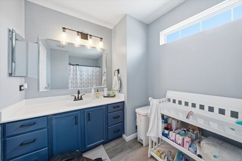 Tiny photo for 18510 BELLAGIO Circle #18510, Tinley Park, IL 60477 (MLS # 12613610)