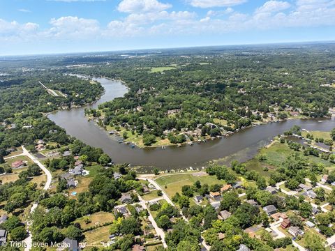 Tiny photo for 28629 W Ravine Drive, Barrington, IL 60010 (MLS # 12592590)