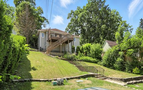 Photo of 28629 W Ravine Drive, Barrington, IL 60010 (MLS # 12592590)