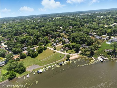 Tiny photo for 28629 W Ravine Drive, Barrington, IL 60010 (MLS # 12592590)