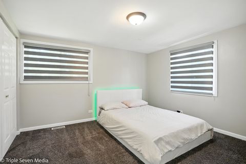 Tiny photo for 28629 W Ravine Drive, Barrington, IL 60010 (MLS # 12592590)