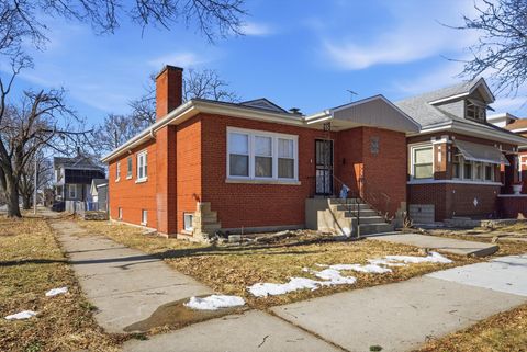 Photo of 8856 S Parnell Avenue, Chicago, IL 60620 (MLS # 12566865)