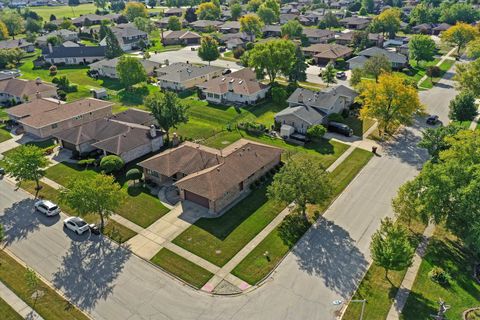 Tiny photo for 8319 161st Place, Tinley Park, IL 60477 (MLS # 12482795)