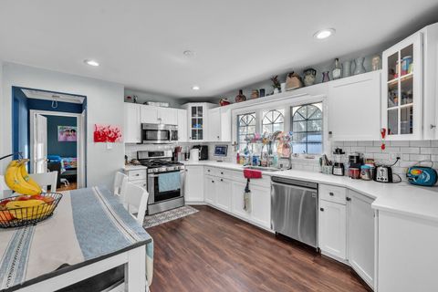 Tiny photo for 8014 MOBILE Avenue, Burbank, IL 60459 (MLS # 12552504)