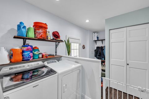 Tiny photo for 8014 MOBILE Avenue, Burbank, IL 60459 (MLS # 12552504)