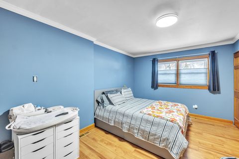 Tiny photo for 8014 MOBILE Avenue, Burbank, IL 60459 (MLS # 12552504)