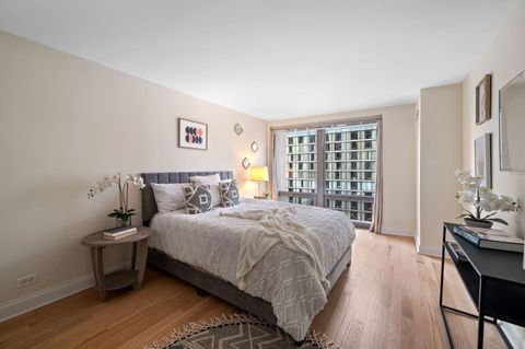 Tiny photo for 440 N Wabash Avenue #1406, Chicago, IL 60611 (MLS # 12559464)