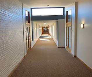 15W700 W FRONTAGE Road