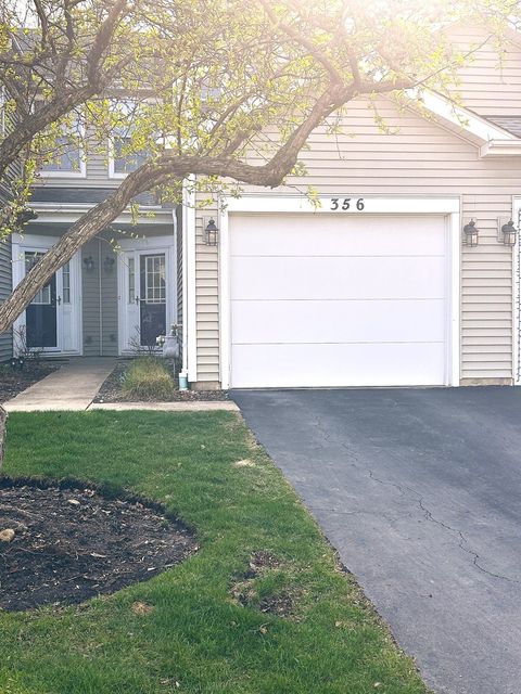 Tiny photo for 356 Fallbrook Court, Schaumburg, IL 60194 (MLS # 12612877)