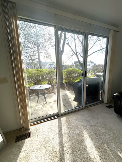 Tiny photo for 356 Fallbrook Court, Schaumburg, IL 60194 (MLS # 12612877)