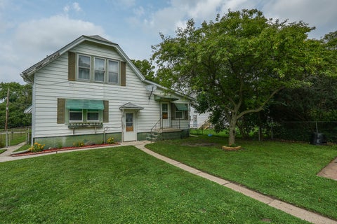 Tiny photo for 411 E 5th Street, Momence, IL 60954 (MLS # 12729831)