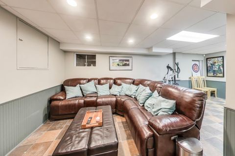 Tiny photo for 2608 N Wilshire Lane, Arlington Heights, IL 60004 (MLS # 12472754)