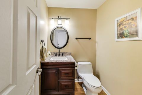 Tiny photo for 2608 N Wilshire Lane, Arlington Heights, IL 60004 (MLS # 12472754)