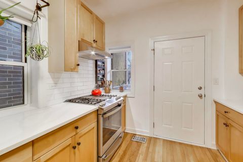 Tiny photo for 1849 W Waveland Avenue #1, Chicago, IL 60613 (MLS # 12547604)