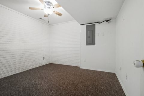 Tiny photo for 7 Melrose Court, Bloomington, IL 61704 (MLS # 12494873)