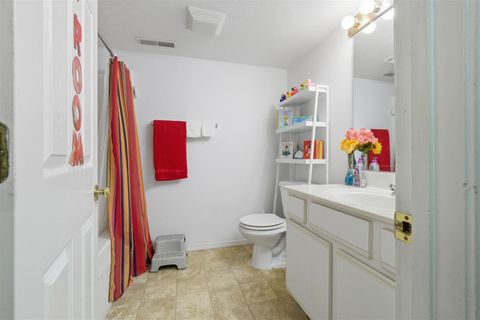 Tiny photo for 7 Melrose Court, Bloomington, IL 61704 (MLS # 12494873)