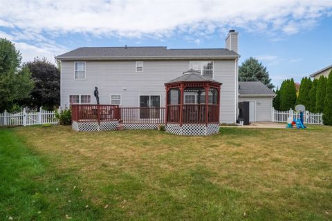 Tiny photo for 7 Melrose Court, Bloomington, IL 61704 (MLS # 12494873)