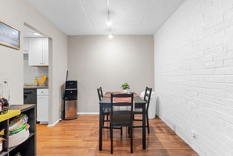 Tiny photo for 3223 W Parkway Drive #1G, Northbrook, IL 60062 (MLS # 12681548)