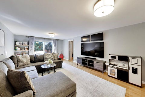 Tiny photo for 1939 Clover Road, Northbrook, IL 60062 (MLS # 12767116)