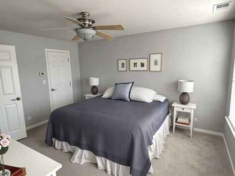 Tiny photo for 1403 Prairie Court, North Aurora, IL 60542 (MLS # 12480044)