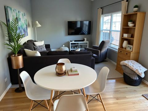 Tiny photo for 1403 Prairie Court, North Aurora, IL 60542 (MLS # 12480044)