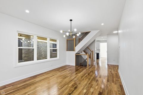 Tiny photo for 5525 W Berenice Avenue, Chicago, IL 60641 (MLS # 12581006)