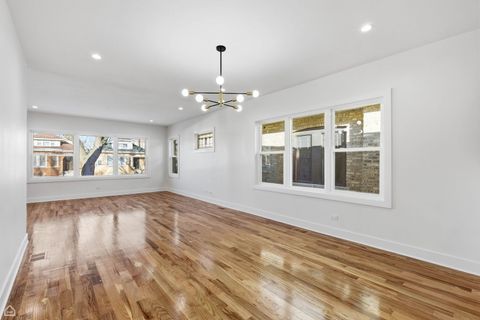 Tiny photo for 5525 W Berenice Avenue, Chicago, IL 60641 (MLS # 12581006)