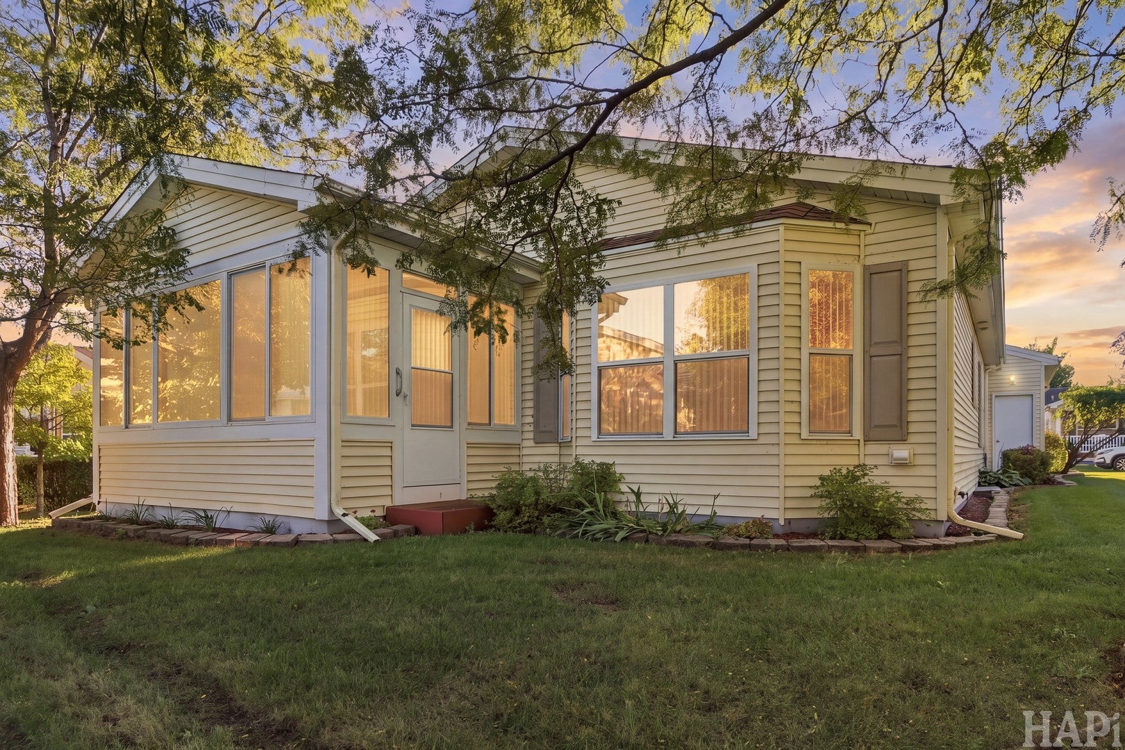 2903 Carousel Court