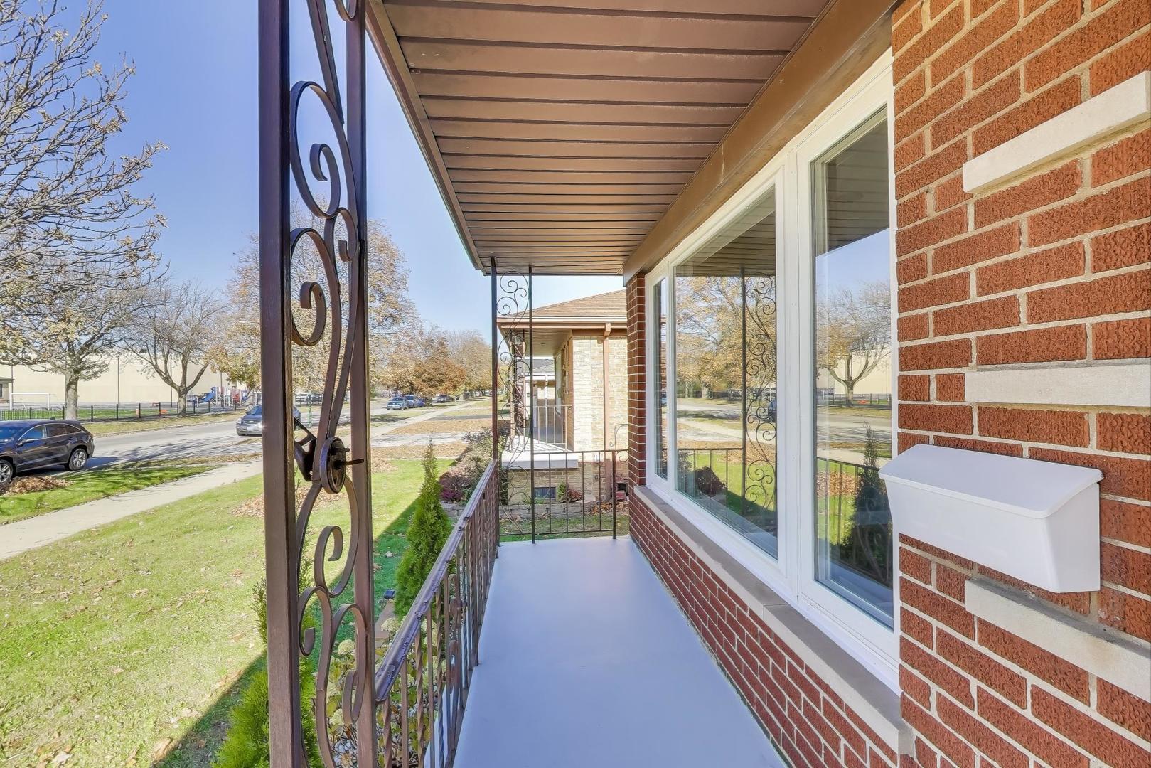 11459 S Ewing Avenue