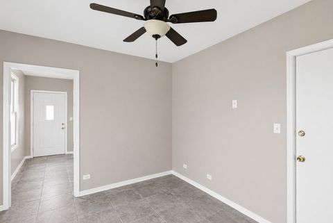 Tiny photo for 439 E Morse Avenue, Bartlett, IL 60103 (MLS # 12628700)