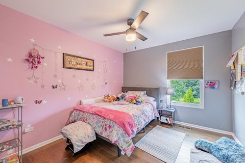 Tiny photo for 123 S CRANBERRY Street, Bolingbrook, IL 60490 (MLS # 12455104)