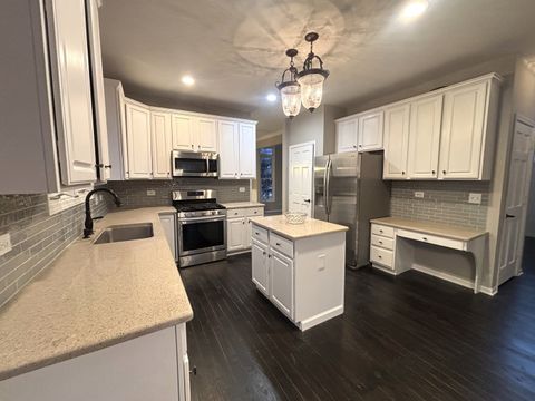 Tiny photo for 1705 South Court, Batavia, IL 60510 (MLS # 12576634)