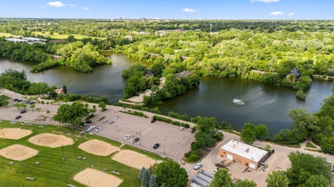 Tiny photo for 5810 Oakwood Drive #3F, Lisle, IL 60532 (MLS # 12677445)