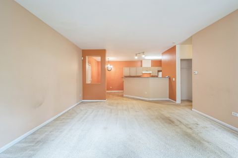 Tiny photo for 8232 Concord Lane #B, Justice, IL 60458 (MLS # 12432538)