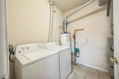 Tiny photo for 8232 Concord Lane #B, Justice, IL 60458 (MLS # 12432538)