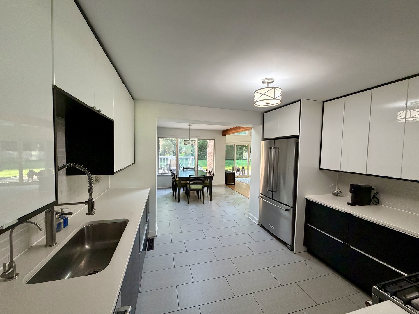 2283 Bellevue Place
