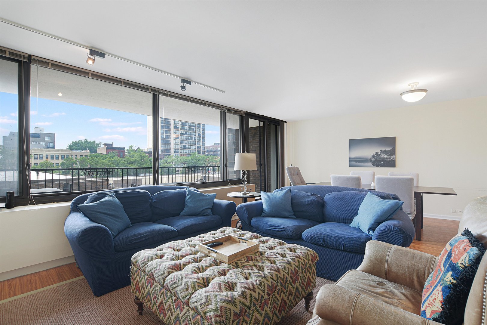 1555 N Sandburg Terrace 301