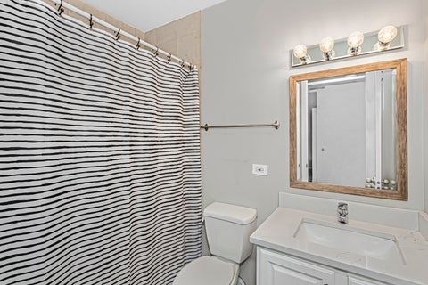 Tiny photo for 1600 W Adams Street #202, Chicago, IL 60612 (MLS # 12698096)