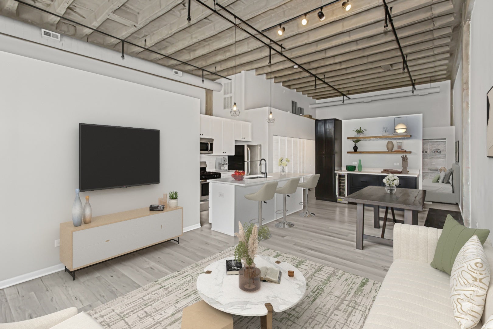 1600 W Adams Street 202