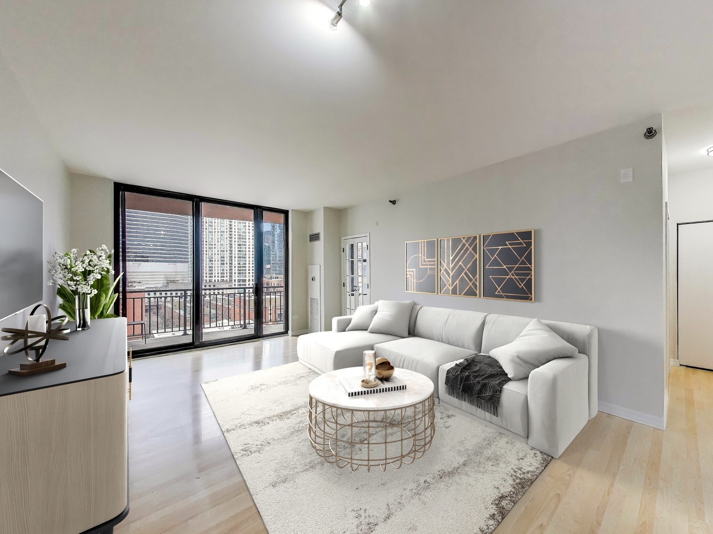 330 N JEFFERSON Street 803