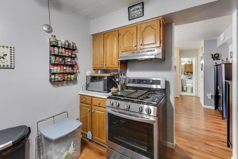 Tiny photo for 841 N York Street #109, Elmhurst, IL 60126 (MLS # 12549886)