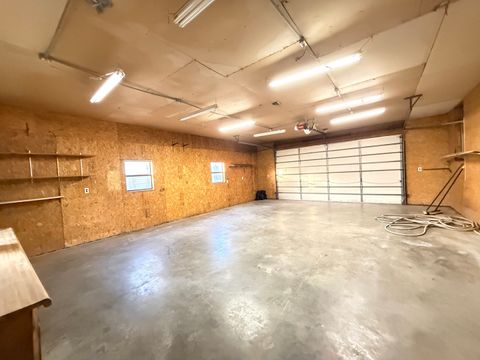 Tiny photo for 1406 N Glendale Street, Marion, IL 62959 (MLS # 12692718)