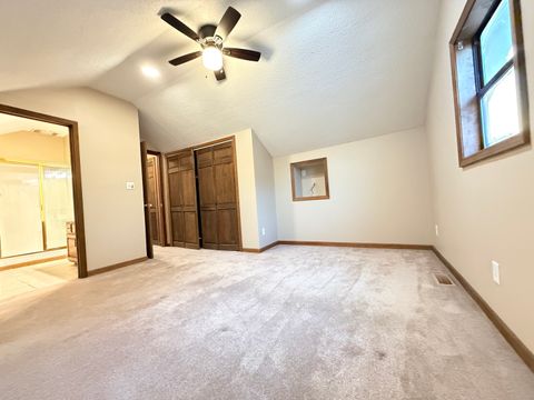 Tiny photo for 1406 N Glendale Street, Marion, IL 62959 (MLS # 12692718)