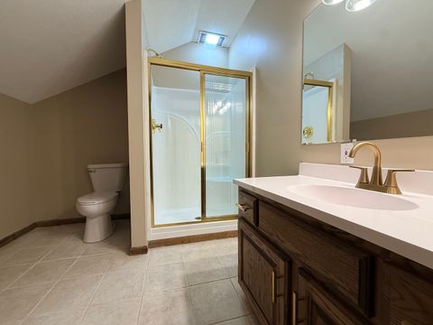 Tiny photo for 1406 N Glendale Street, Marion, IL 62959 (MLS # 12692718)