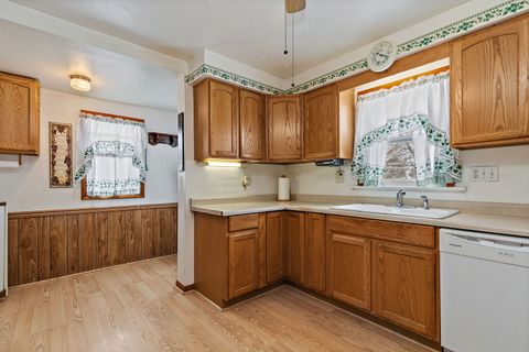 Tiny photo for 11824 Prairie Avenue, Hebron, IL 60034 (MLS # 12589985)